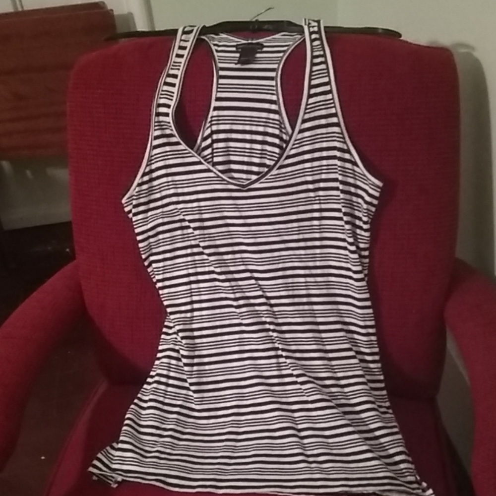 Victoria's Secret made by Moda Intl tee